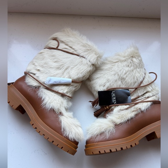 Brand new. Ralph Lauren Women's Celia Shearling Mid Boots - Picture 3 of 6